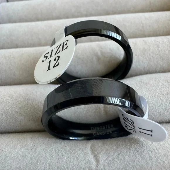 Men’s Black Tungsten Carbide Ring – Size 11, 12 - Picture 7 of 9